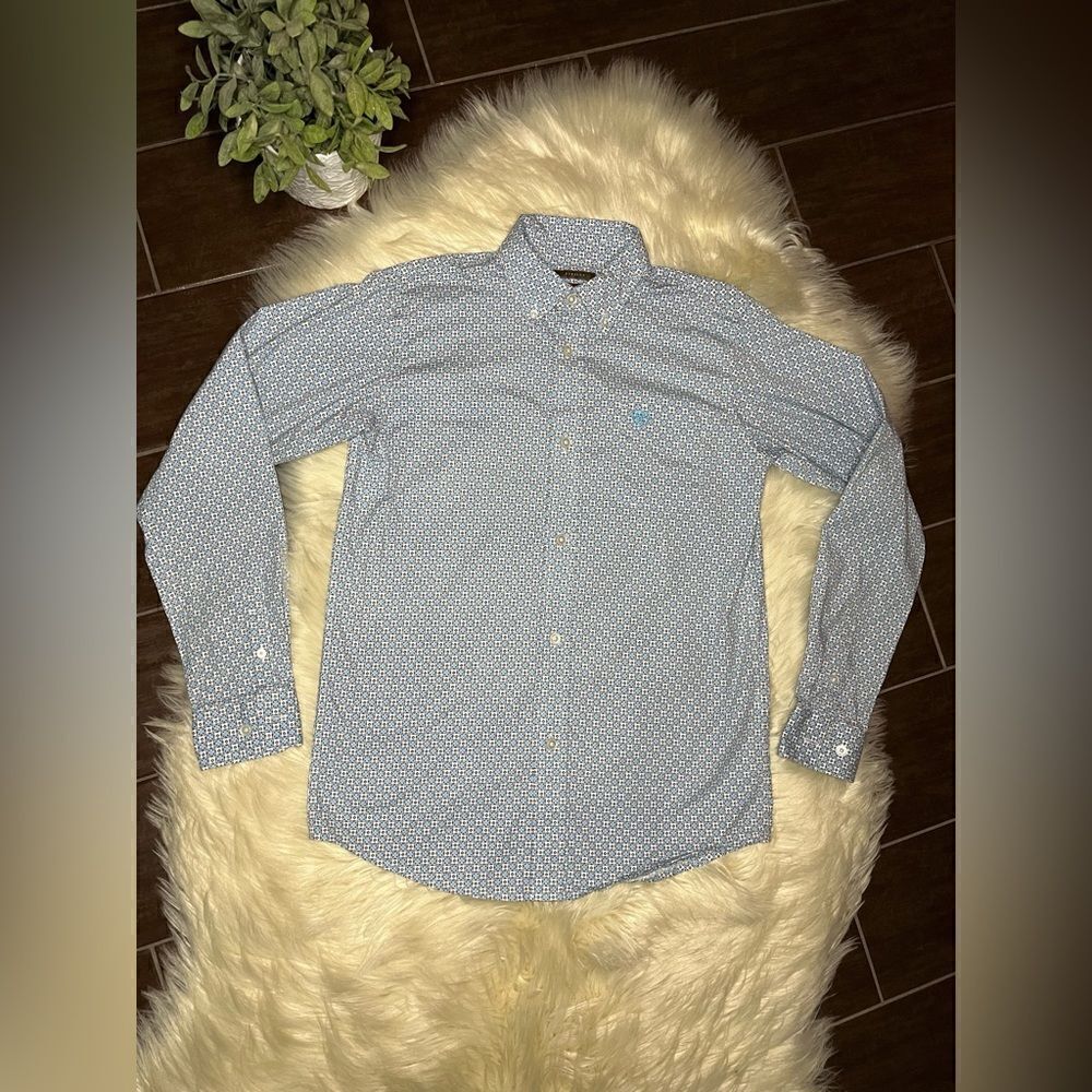 Ariat stretch geo print long sleeved button down western shirt Sz large (14-16)